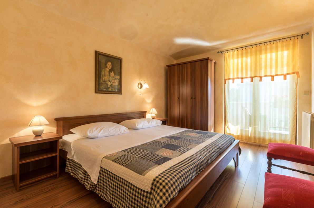 Alda-App Appartement Funtana Buitenkant foto
