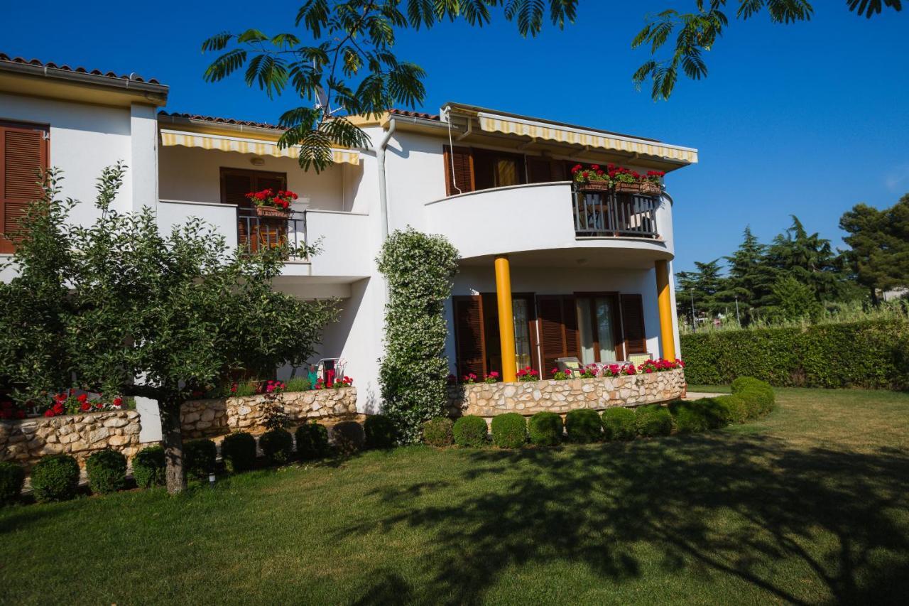 Alda-App Appartement Funtana Buitenkant foto